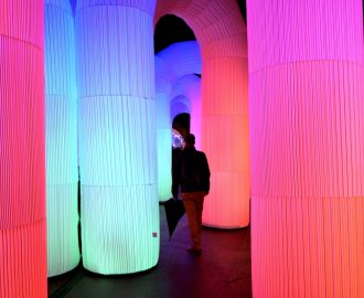 Arquitetura sensorial: projete espaços que vendem mais, fidelizam e fazem bem